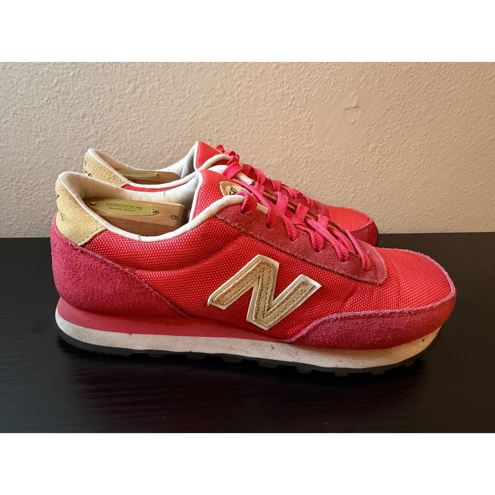 New Balance 501 Womens Size 9 Red Pink Suede Textile Sneakers WL501BPE
